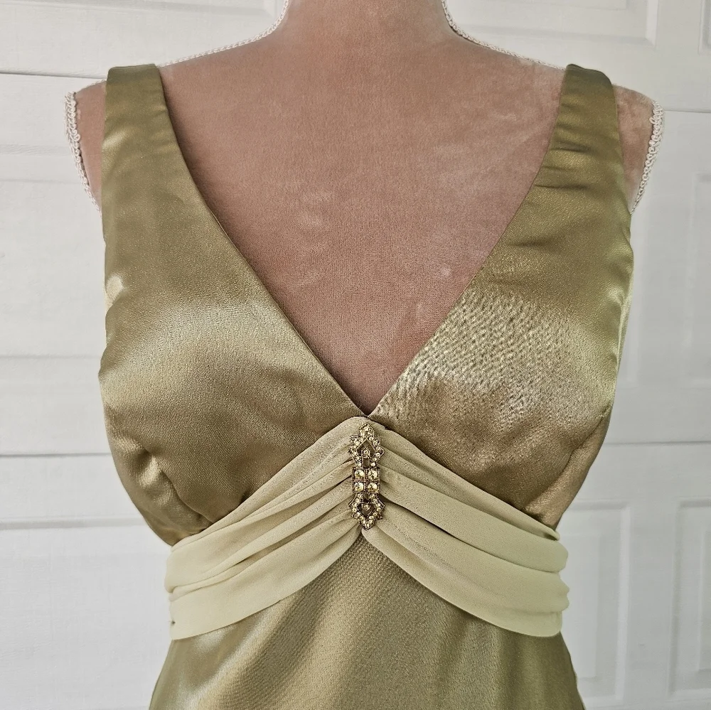 Night Way green satin gown beaded waist elegant formal evening dress 10 - Picture 6 of 12